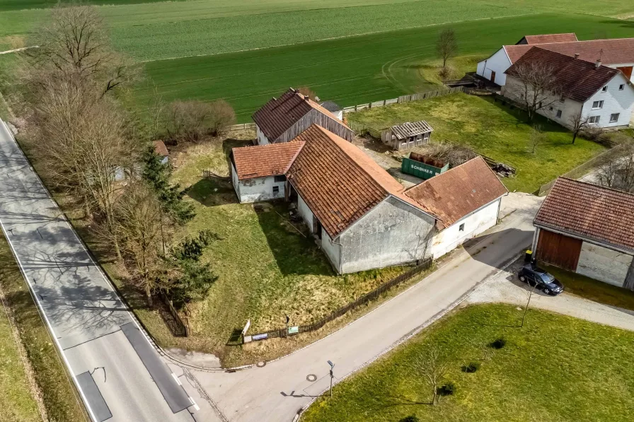 Luftaufnahme - Grundstück kaufen in Petershausen - Grundstück in Mittermarbach - 2.041 m² voller Charme und Potential für attraktive Bebauung!