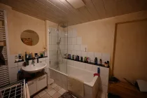 Badezimmer EG