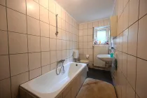 Badezimmer Wohnung UG