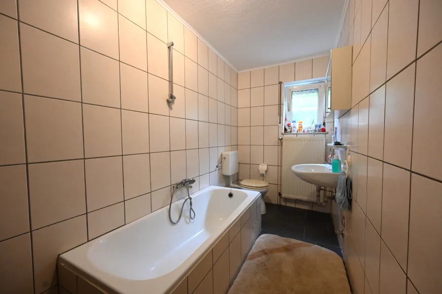 Badezimmer Wohnung UG