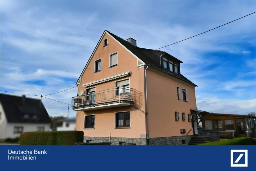 Außenbild - Haus kaufen in Heiligenroth - Hier überzeugen nicht nur die Nutzungsmöglichkeiten! 