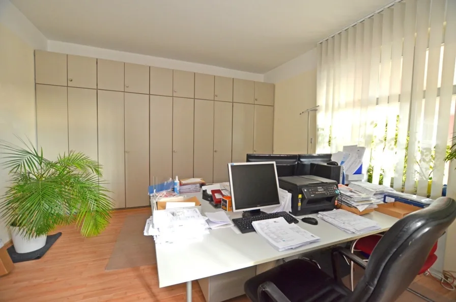 EG Büro 1