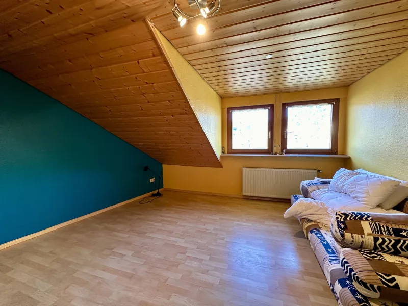 Schlafzimmer DG