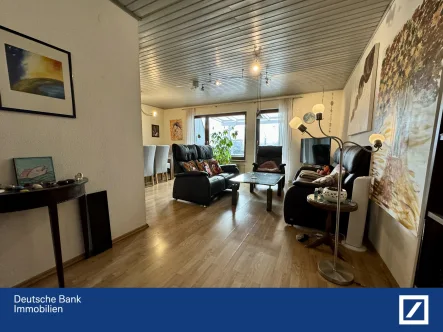 Wohnzimmer - Haus kaufen in Lahr - Charmantes Reihenmittelhaus in einer ruhigen Lage ! Reserviert !