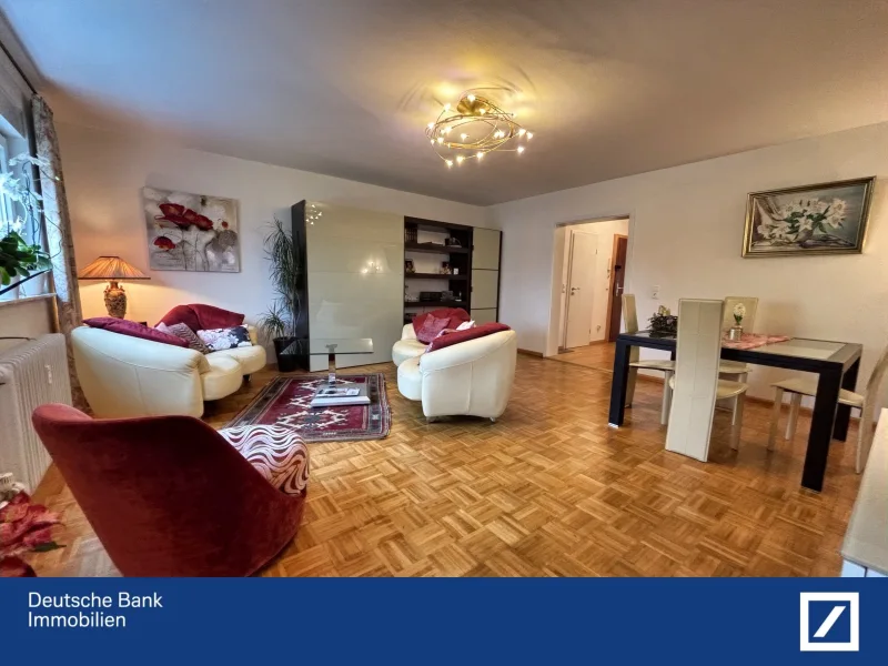 Wohn-/Esszimmer - Wohnung kaufen in Kehl - Gemütliche 3-Zimmer-Wohnung mit Balkon und schöner Aussicht  in ruhiger Lage!