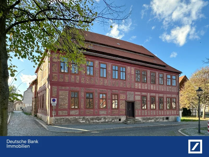  - Zinshaus/Renditeobjekt kaufen in Halberstadt - Repräsentatives teilsaniertes Fachwerkhaus von 1697 