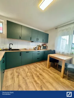 Küche - Wohnung kaufen in Ludwigshafen - Charmante 3-Zimmer-Wohnung mit Balkon und Garage in Friesenheim