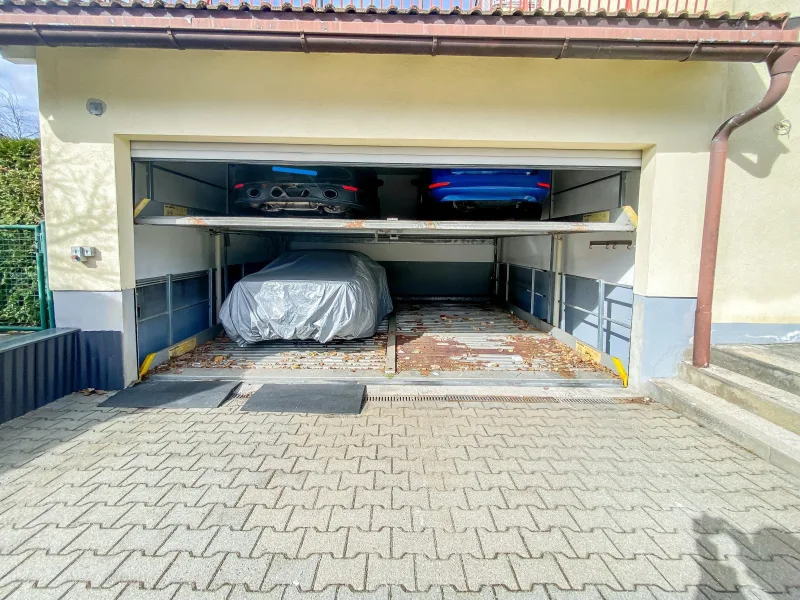 Duplex-Garage