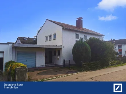 Nord - Ost - Ansicht - Haus kaufen in Memmingen - Ich bin perfekt für die ganze Familie