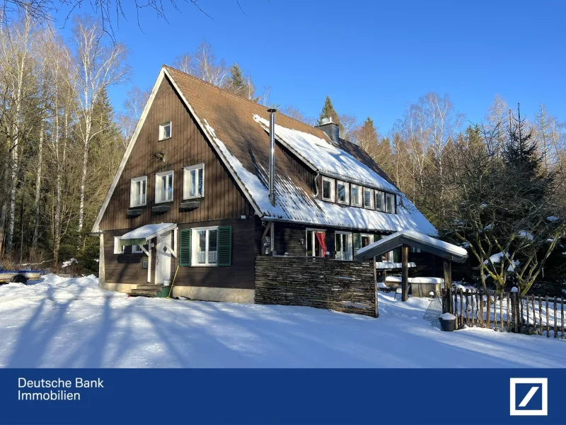 Rückseite - Haus kaufen in Braunlage - Zwangsversteigerung - Zweifamilienhaus in Braunlage 