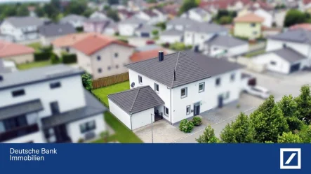 Haus Front - Haus kaufen in Pocking - Hochwertige Doppelhaushälfte im Zentrum von Pocking