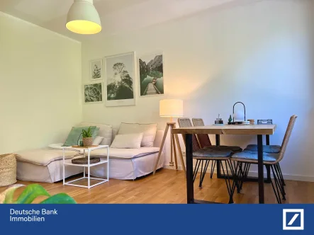  - Wohnung kaufen in Stuttgart - Neu im Angebot: Top moderne 2-Zimmer-Wohnung mit Aufzug und Stellplatz!