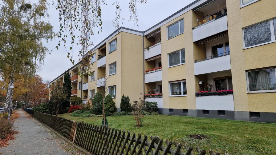 Ansicht - Wohnung mieten in Berlin - Möblierte 2-Zi-Wohnung in Lichterfelde 2 Jahre zu vermieten