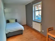 Abgeteiltes Zimmer neben WZ