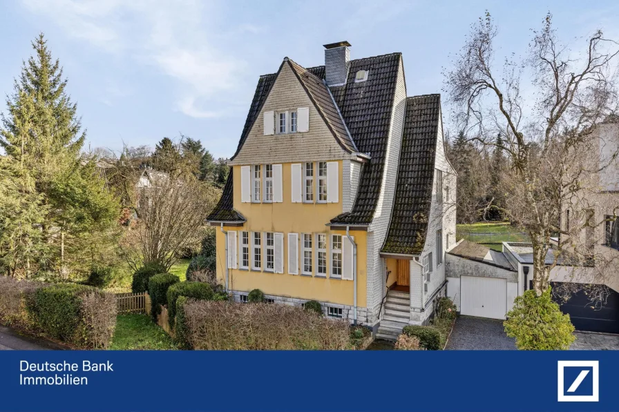 Frontansicht - Haus kaufen in Stolberg - Zeitlose Eleganz: Ein Liebhaberobjekt aus 1912