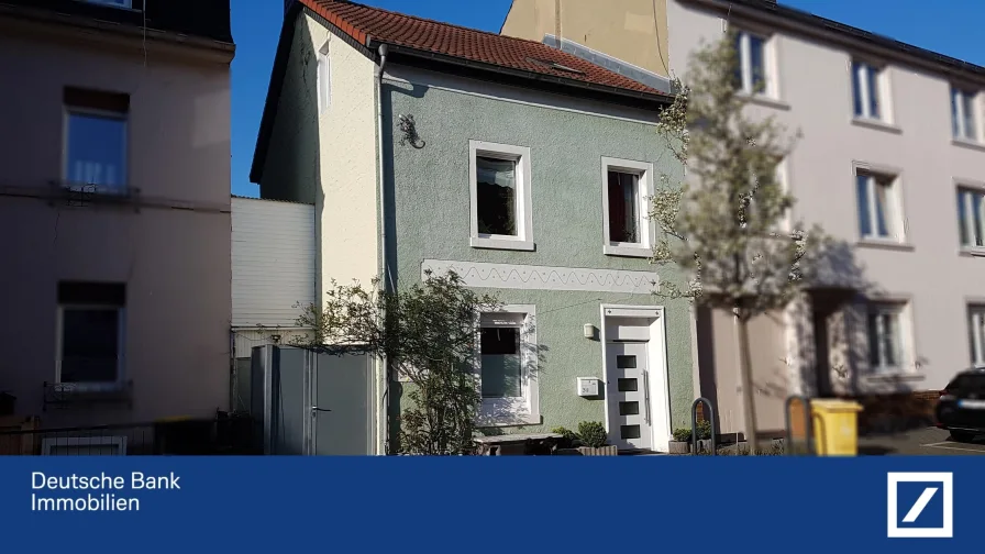 Hausansicht - Haus kaufen in Eschweiler - Gemütlicher Altbau zum Verlieben!!