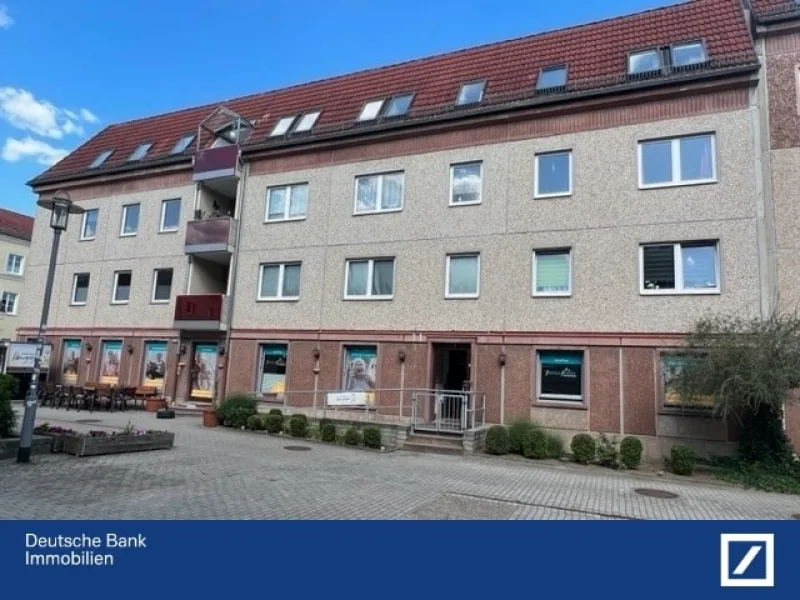 Eingangsseite - Sonstige Immobilie kaufen in Neubrandenburg - Eine lukrative Gewerbeimmobilie im Zentrum der Stadt!