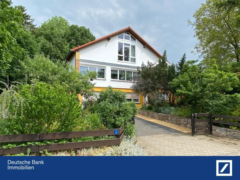 Frontansicht - Haus kaufen in Neubrandenburg - Großzügig Wohnen in idyllischer Randlage ! 