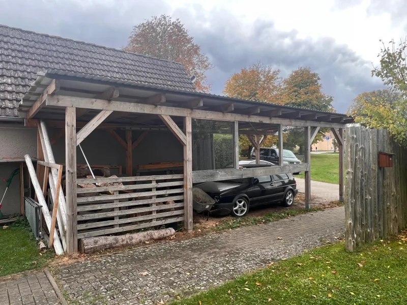 Carport-Seitenansicht