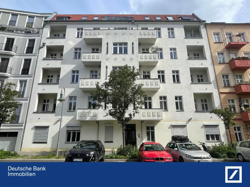 Strassenansicht des MFH - Wohnung kaufen in Berlin - Hinterhof-Oase im Herzen von Friedrichshain