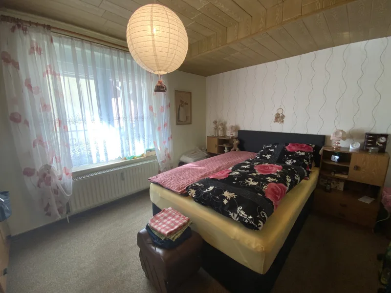 EG re Schlafzimmer 