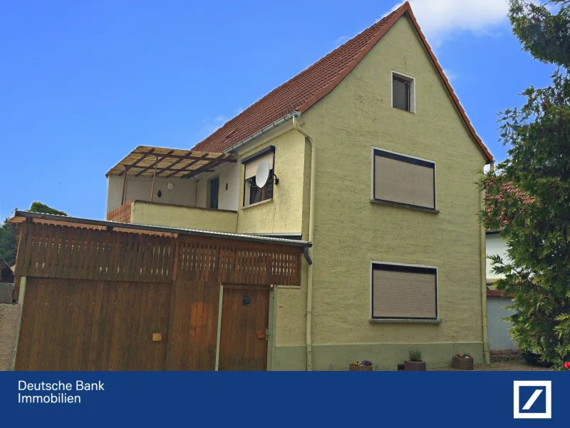 Hausansicht - Haus kaufen in Bad Frankenhausen - Liebevoll saniert - Wohnen auf dem Land !