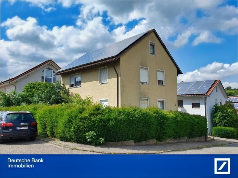 Außenansicht - Haus kaufen in Nordheim - Nordheim, freistehendes Einfamilienhaus mit Potential