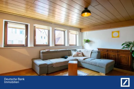 Wohnzimmer - Haus kaufen in Neuenstein - Top Lage und bezahlbar - Eigenheim mitten in der Stadt