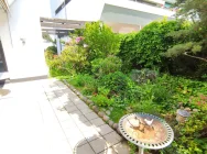 Terrasse mit eigenem Garten