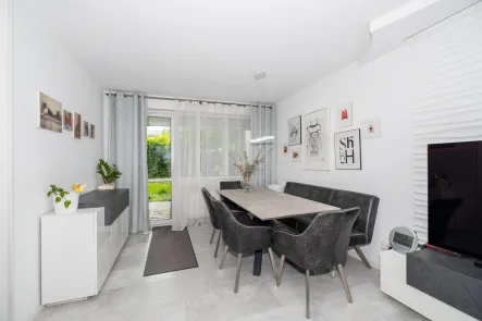 Wohnzimmer - Essberech - Wohnung kaufen in Schweinfurt - Kapitalanlage: barrierefreie Wohnung mit toller Raumaufteilung und Terrasse