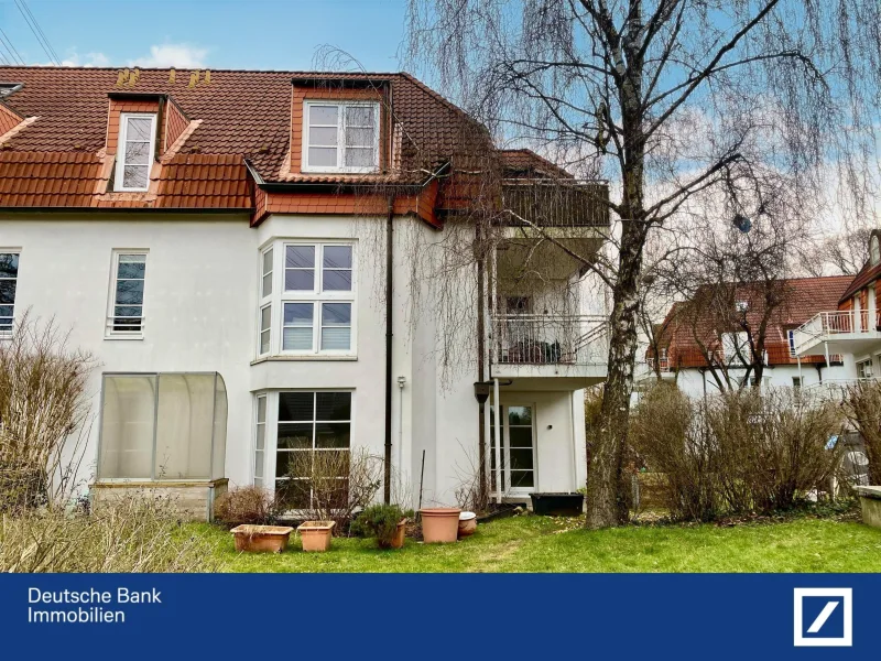 Rückseite - Wohnung kaufen in Hamburg - Open-House am 01.06.24, von 12:00h bis 14:00H, Schmuckstück mit Süd-Terrasse