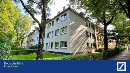 Hauptbild - Wohnung kaufen in Hamburg - Zentral gelegene 2-Zimmer-Eigentumswohnung in Barmbek-Nord