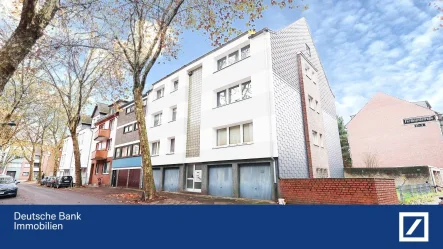 Hausfront - Zinshaus/Renditeobjekt kaufen in Düsseldorf - Düsseldorf: Vollvermietetes Mehrfamilienhaus mit Ausbaureserve in attrativer Lage