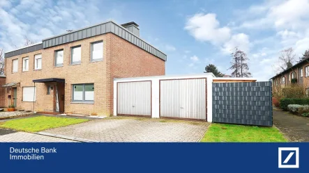 Hausfront - Haus kaufen in Viersen - VIERSEN-Süchteln: Modernisiertes Einfamilienhaus mit Garten und 2x Garagen in TOP-Lage