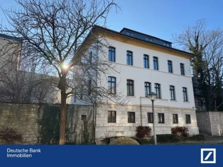 Nordseite - Büro/Praxis kaufen in Weimar - Historisches Mehrfamilienhaus in 1A-Lage von Weimar für Wohnen & Gewerbe