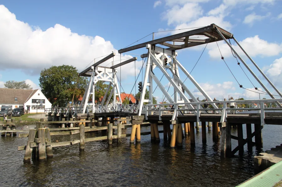 Brücke in Greifswald-Wieck - K