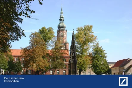 Greifswalder Dom - Kopie - Wohnung kaufen in Greifswald - Attraktive Mietwohnung in in Greifswald in guter Lage!