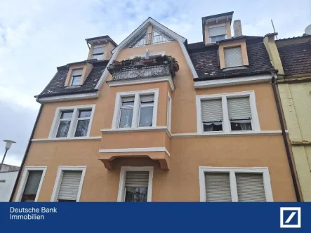 Hausansicht - Wohnung kaufen in Frankenthal - Vermietete 4 Zimmer-Wohnung mit Balkon in Frankenthal