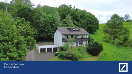 Mehrfamilienhaus in Top-Lage - Haus kaufen in Wenden - Mehrfamilienhaus in grüner Alleinlage - Einzigartige Aussichten