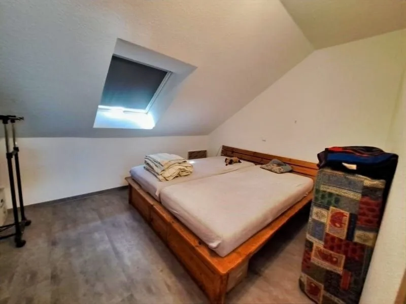 Schlafzimmer DG