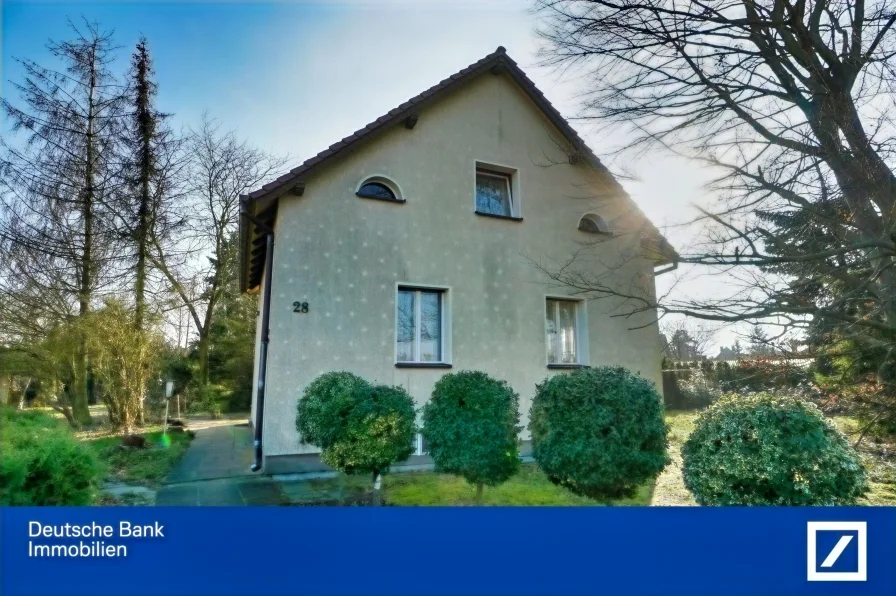 EFH Außenansicht - 1 - Haus kaufen in Teltow - EFH mit großem Grundstück in Teltow am Röthepfuhl