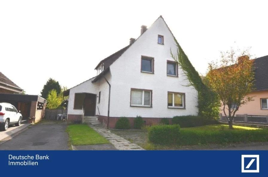  - Haus kaufen in Höxter - Familienoase mit Sanierungsprojekt: Ein Blick auf unser Zweifamilienhaus von 1955
