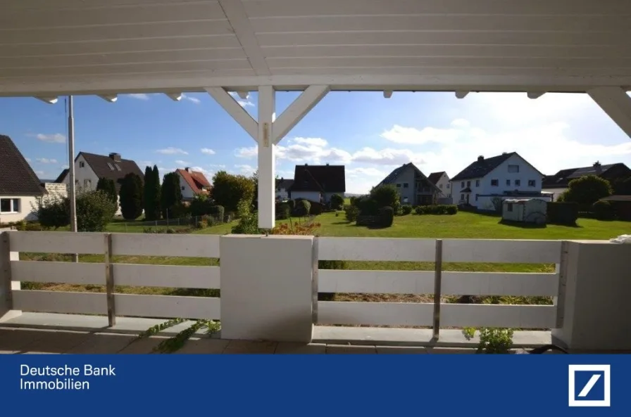  - Haus kaufen in Höxter - Perfekt für Familien: Zweifamilienhaus mit sonniger Terrasse