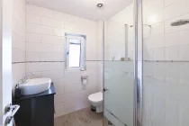 das Duschbad im Erdgeschoss