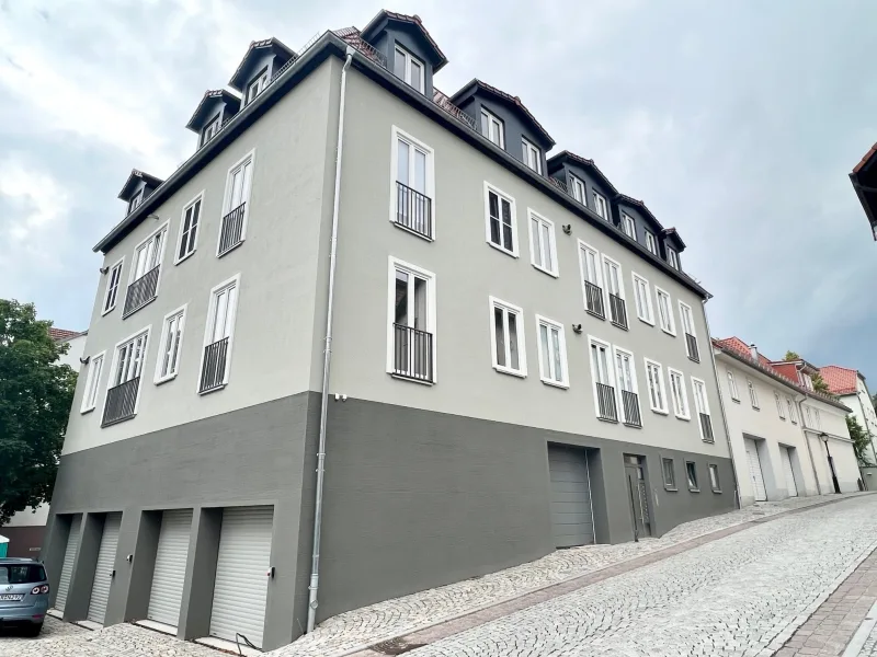 Ansicht MFH - Wohnung mieten in Ilmenau - Exlusive Apartmentwohnung in in bester Wohnlage von Ilmenau !