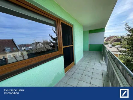 IMG_4164 - Wohnung kaufen in Mainburg - Frisch sanierte  3-Zimmer-Wohnung mit Balkon, Garage u. Gartenanteil
