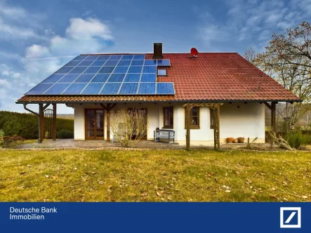 Hausansicht Südseite - Haus kaufen in Kelheim - Rarität mit Blick zur Donau