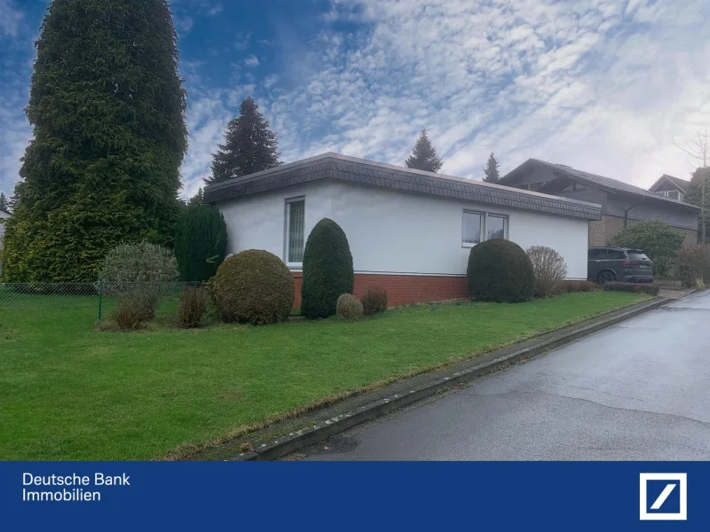 Außenansicht - Haus kaufen in Fröndenberg - Bungalow in Fröndenberg/Ruhr