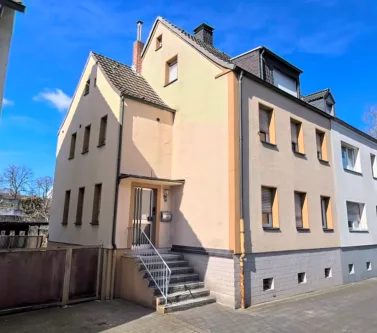 Außenaufnahme  - Haus kaufen in Hamm - Zweifamilienhaus im Hammer Norden !