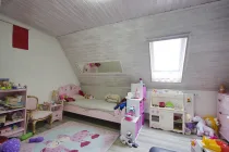 Kinderzimmer  Haushälfte A